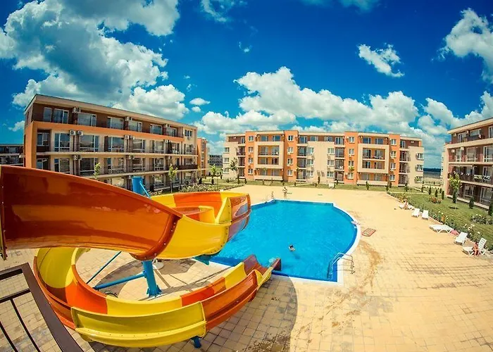 Orchid Fort Garden *